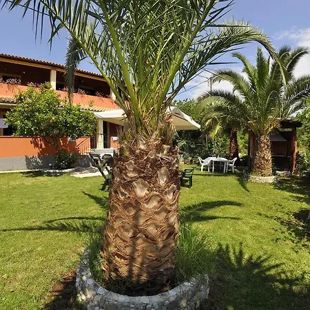 Apartment Toula *