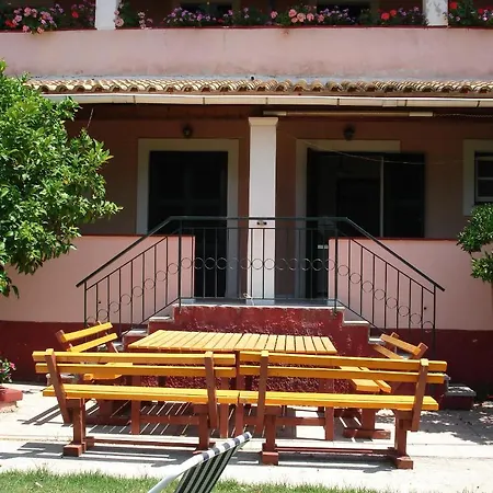 Apartment Toula Dassia (Corfu)