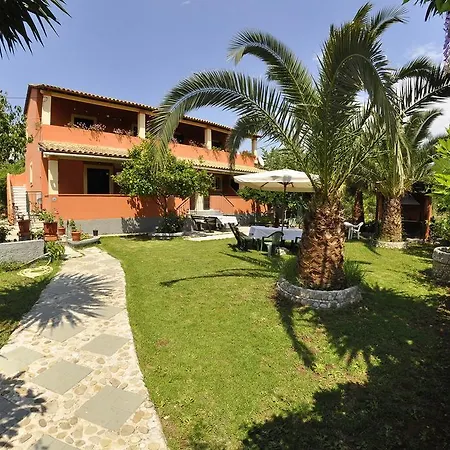 Apartment Toula Dassia (Corfu)