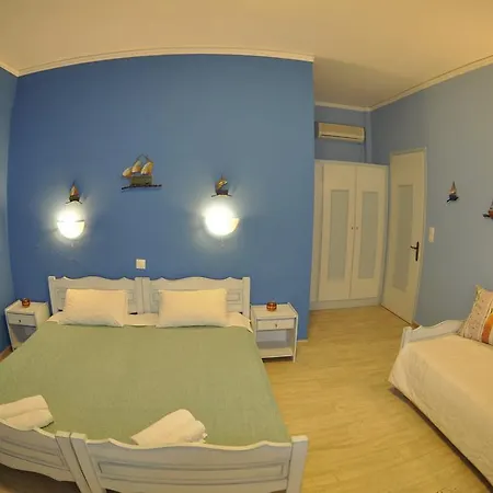 Toula * Dassia (Corfu)
